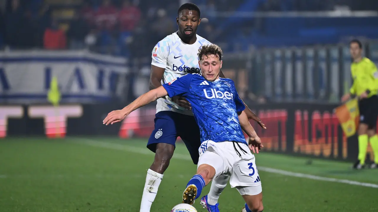 Serie A: il Milan perde terreno, la Juve sorpassa il Como mentre l’Inter regna